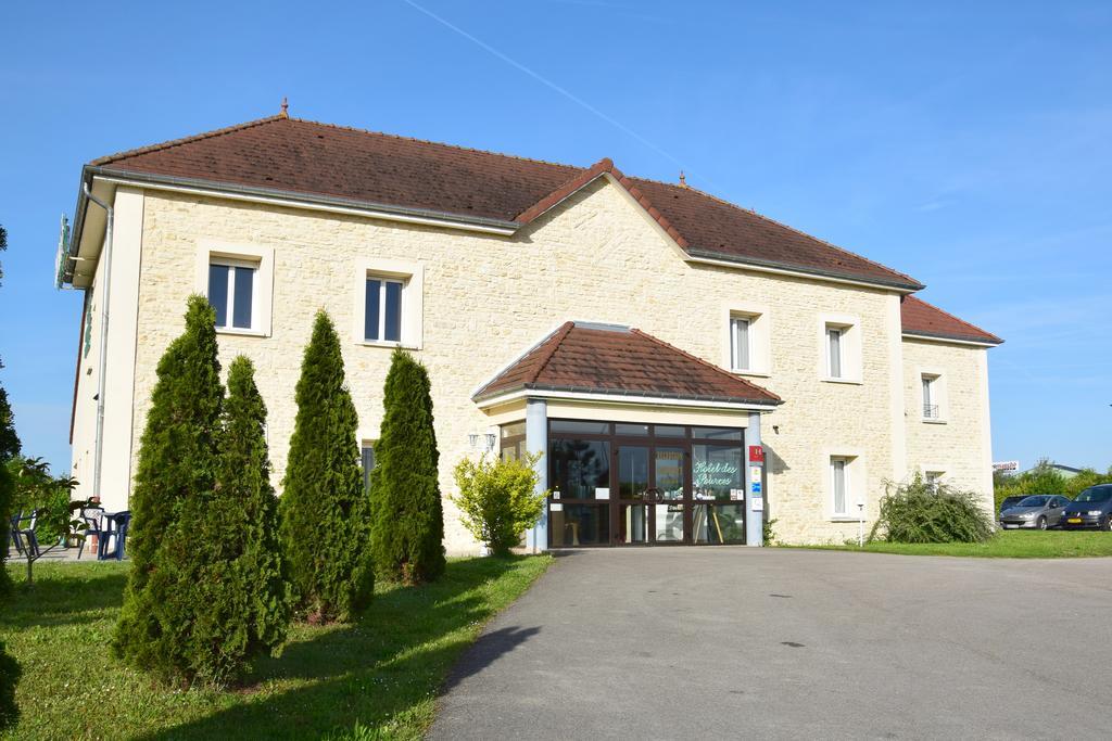 Logis Des Sources Hotel Créney-près-Troyes Exterior foto