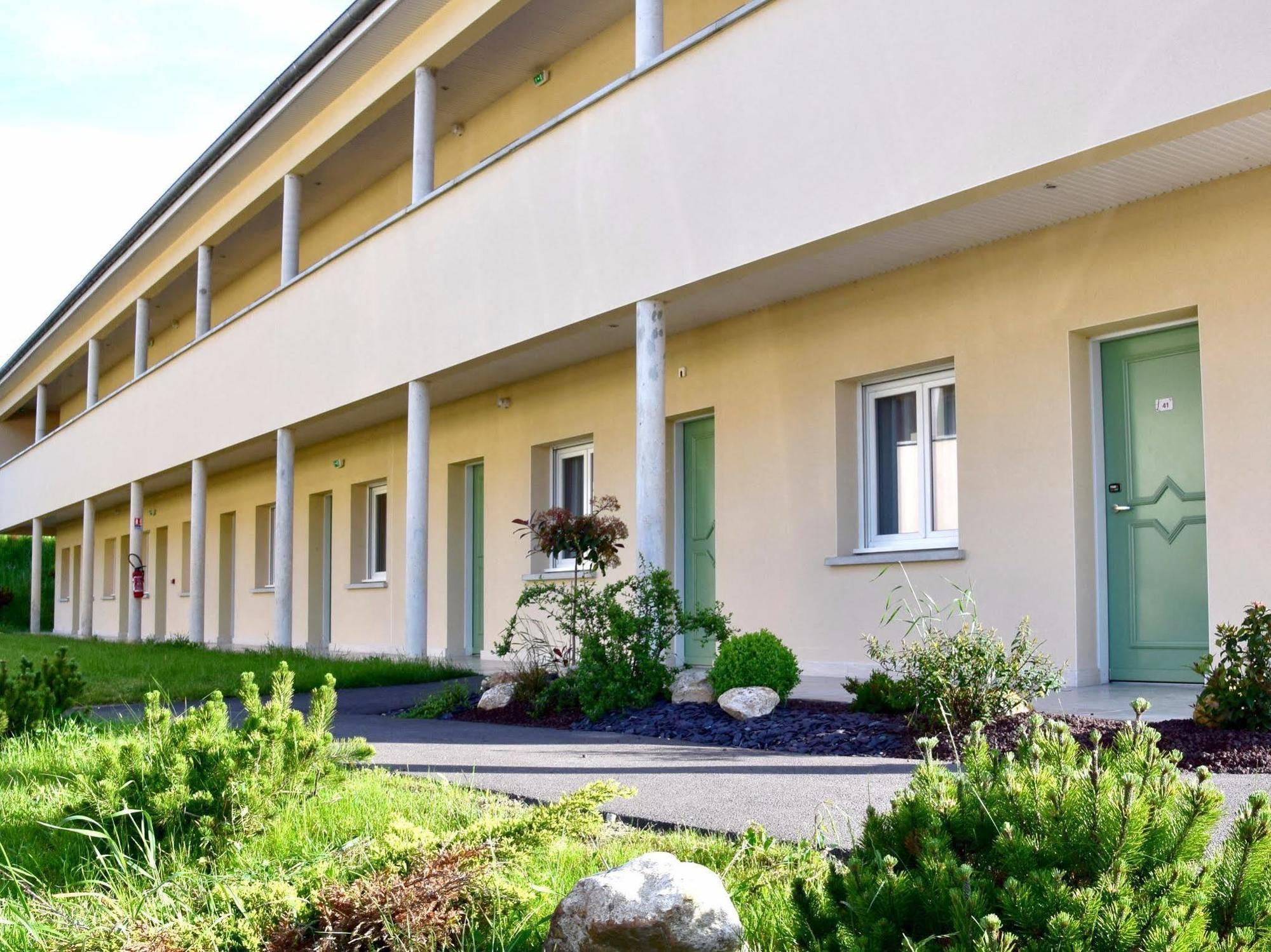 Logis Des Sources Hotel Créney-près-Troyes Exterior foto